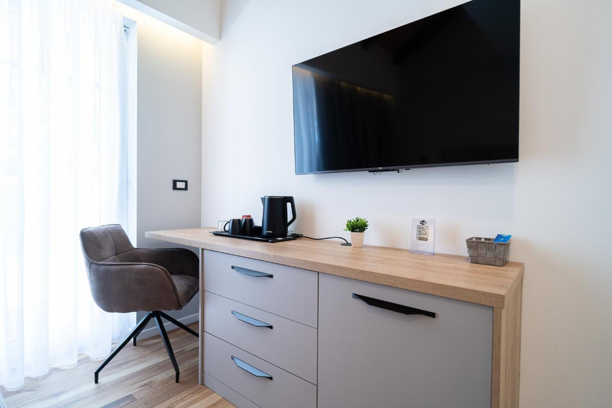 Seafront Sunset Studio&rooms *