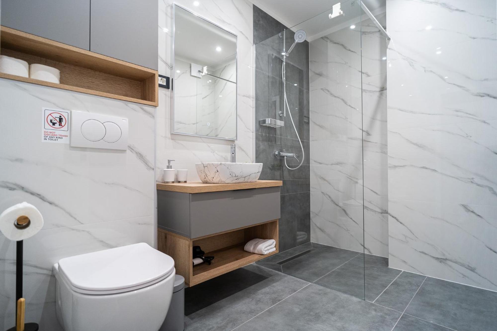 Seafront Sunset Studio&rooms Apartment Zadar